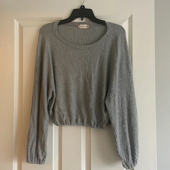 Lightweight Cropped Waffle Sweater - Picture 2 of 2